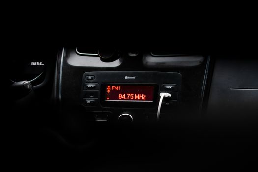 Bluetooth FM transmiter